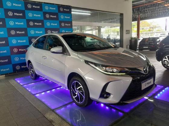 TOYOTA YARIS 1.5 16V FLEX SEDAN XLS CONNECT MULTIDRIVE TOYOTA YARIS 1.5 16V FLEX SEDAN XLS CONNECT MULTIDRIVE
